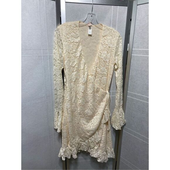 Revolve Wrap Star Dress in Walking On Eggshells Combo - Picture 2 of 13